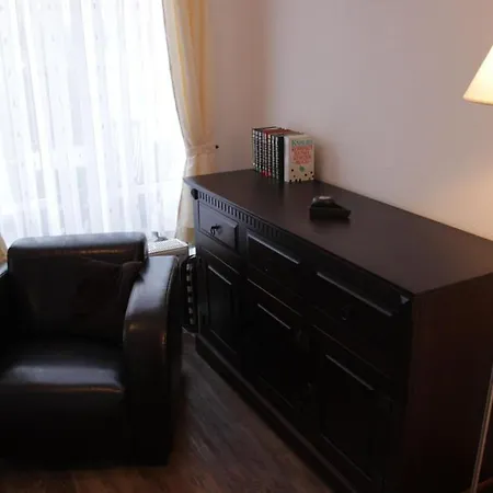 Warnemuende 아파트 *